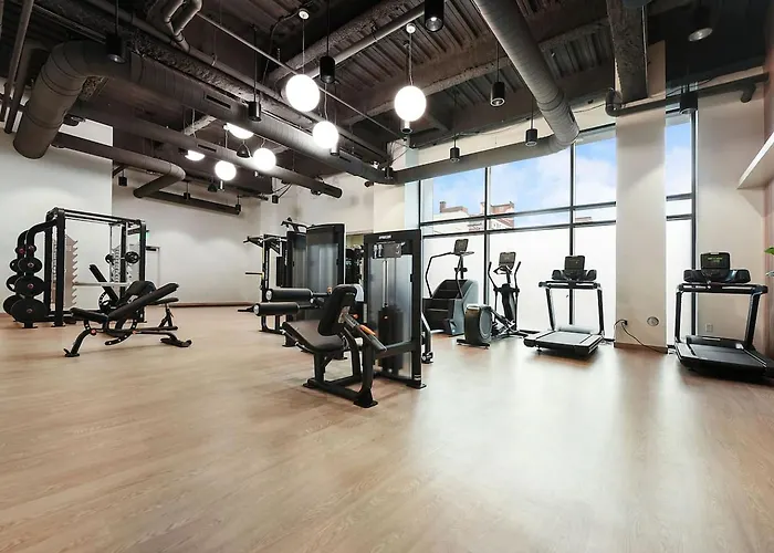 Hulu+gym+parking Near Shoppingupmcuniversities * Pittsburgh