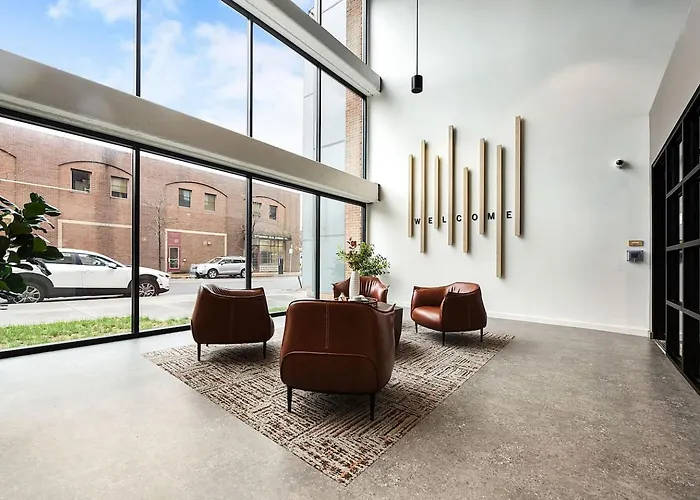 Hulu+gym+parking Near Shoppingupmcuniversities Appartement *