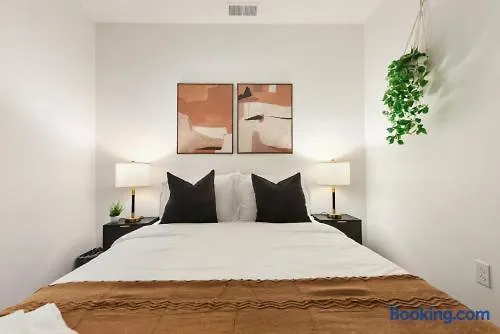 Hulu+gym+parking Near Shoppingupmcuniversities