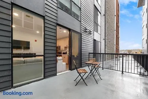 Hulu+gym+parking Near Shoppingupmcuniversities * Pittsburgh